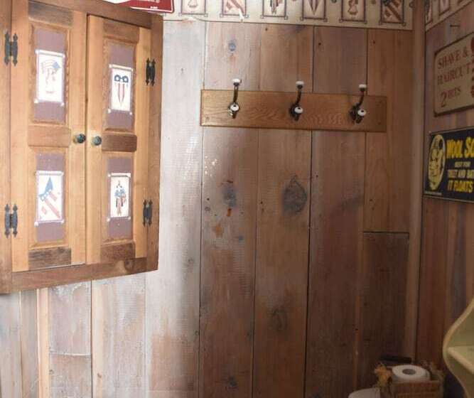 Chinook Cabins & Rv Park