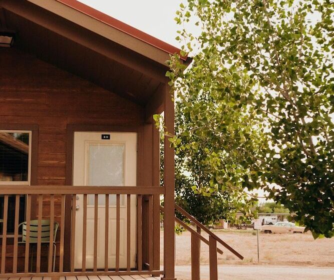 Dukes Slickrock Campground & Rv Park