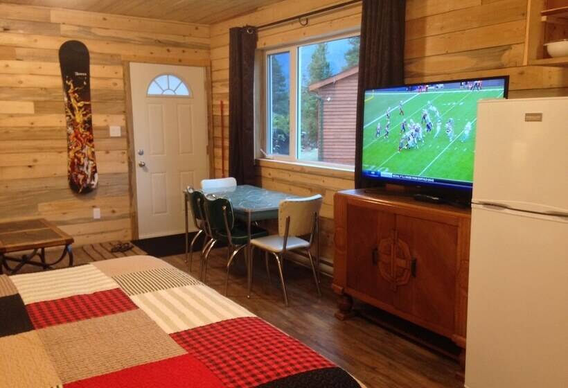 Glacier View Rv Park And Cabins