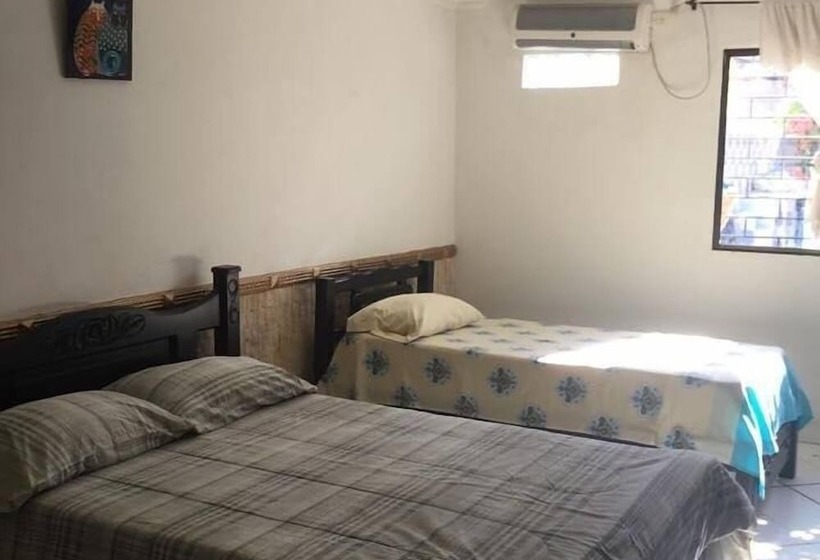 Hostal Casa Morelli En Macondo