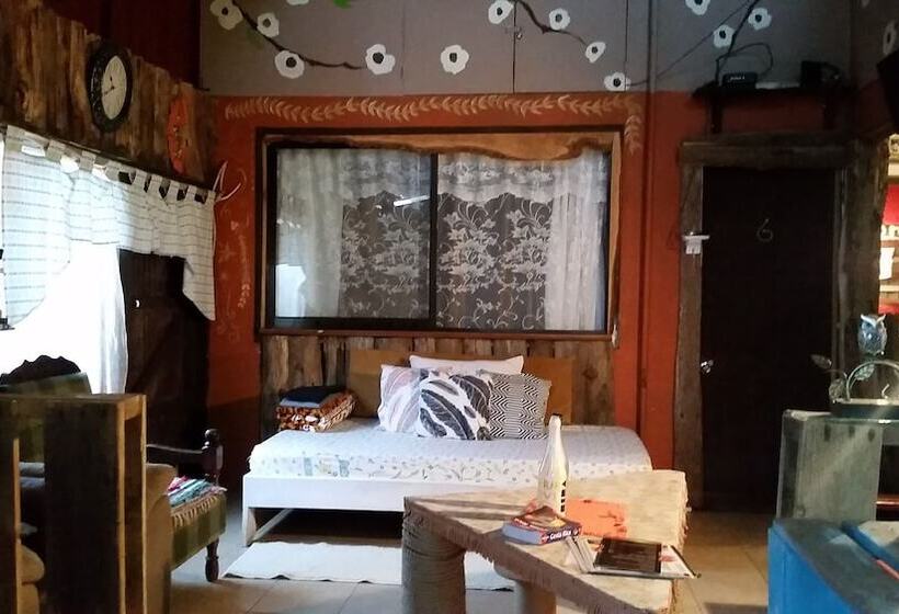 פונדק Chillout House