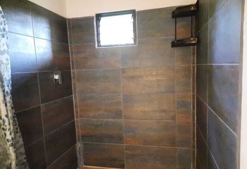 فندق فئة نجمة واحدة Essence Arenal Spa & Yoga