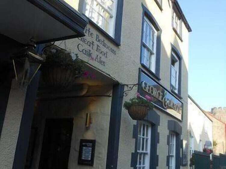 簡易ホテル George & Dragon, Conwy
