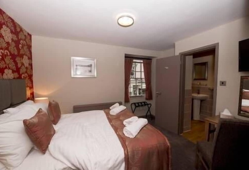 簡易ホテル George & Dragon, Conwy