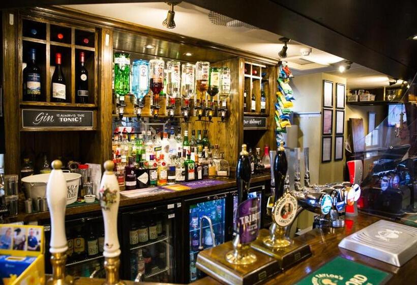 簡易ホテル George & Dragon, Conwy