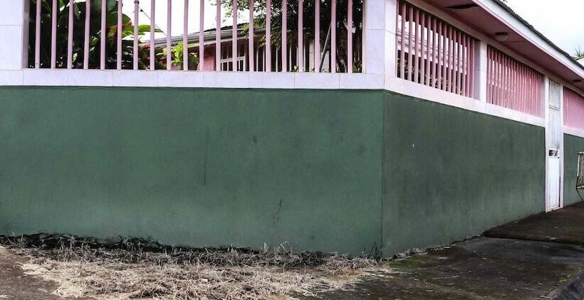 Hostel Arenal Sunrise