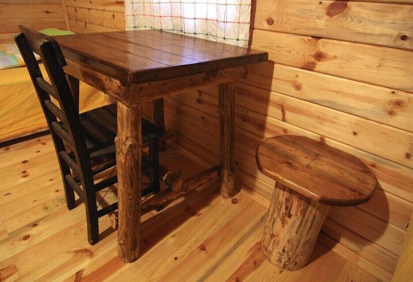 בית מלון כפרי Aladaglar Camping Bungalow