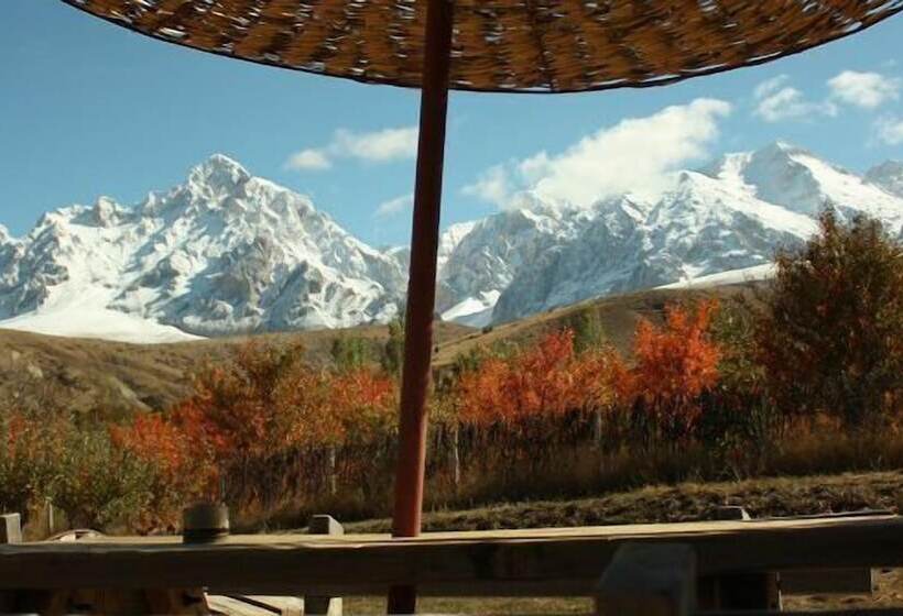 בית מלון כפרי Aladaglar Camping Bungalow