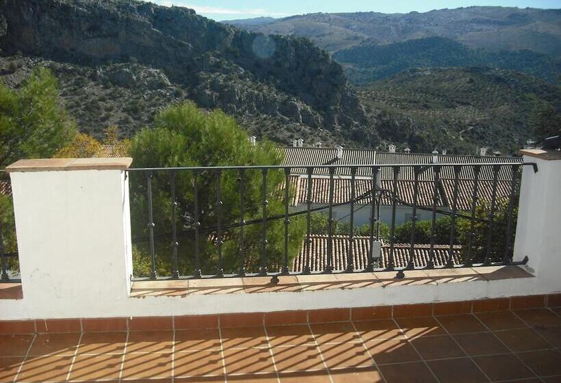 בית מלון כפרי Apartamentos Sierra Del Hacho