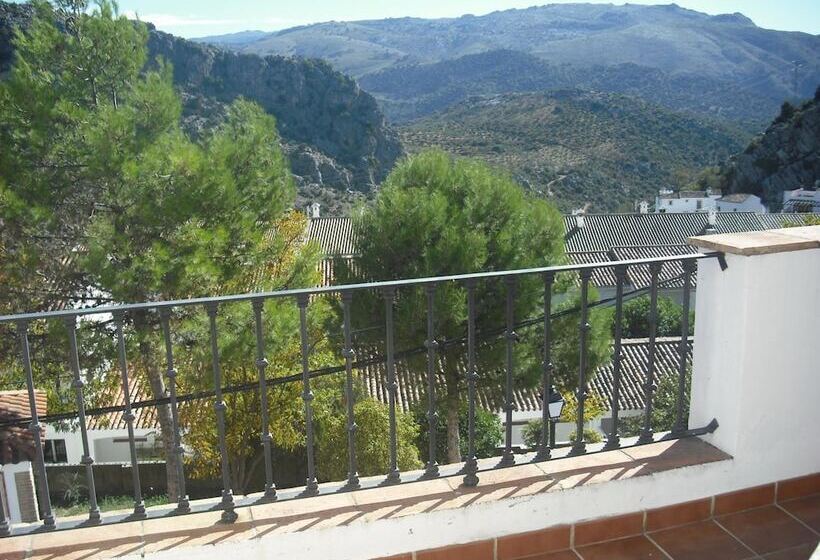 בית מלון כפרי Apartamentos Sierra Del Hacho