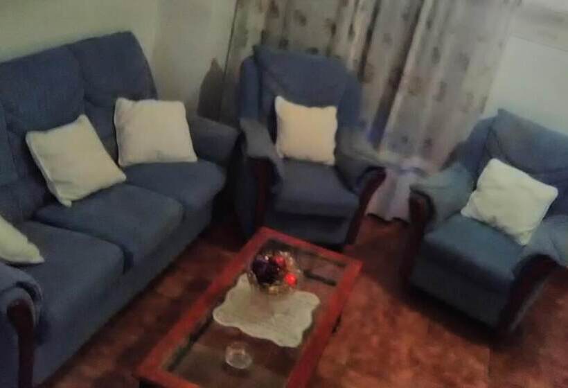 בית מלון כפרי Apartamentos Sierra Del Hacho