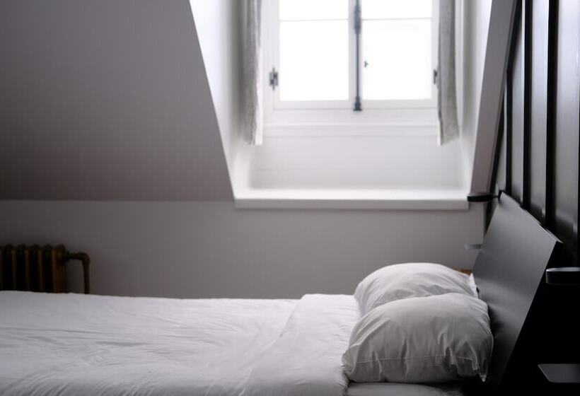 Отель Auberge Chateau Lamontagne