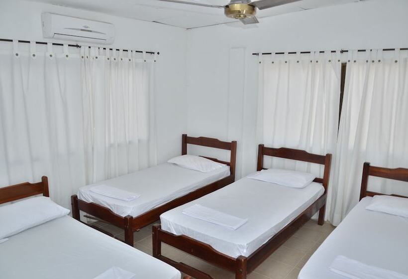 酒店 Cabañas Venecia