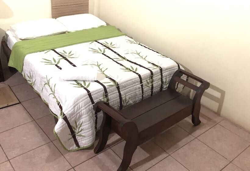 فندق Kakao Lodge & Garden Río Celeste