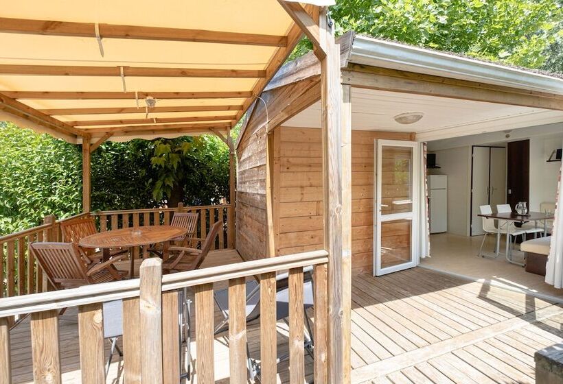 בית מלון כפרי Camping Parc Des Monges