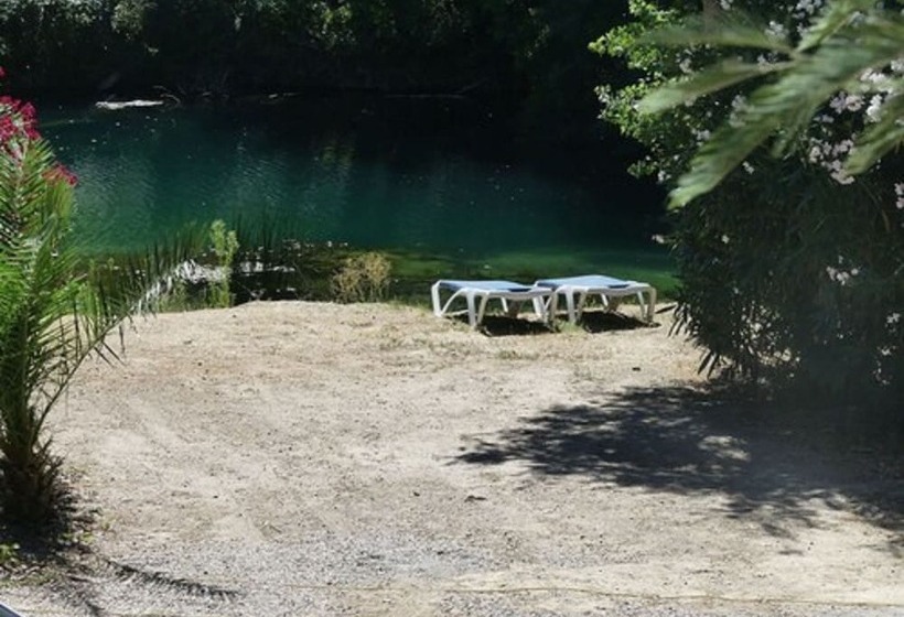 בית מלון כפרי Camping Parc Des Monges