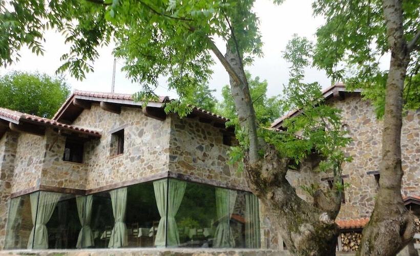 فندق Casería La Infiesta