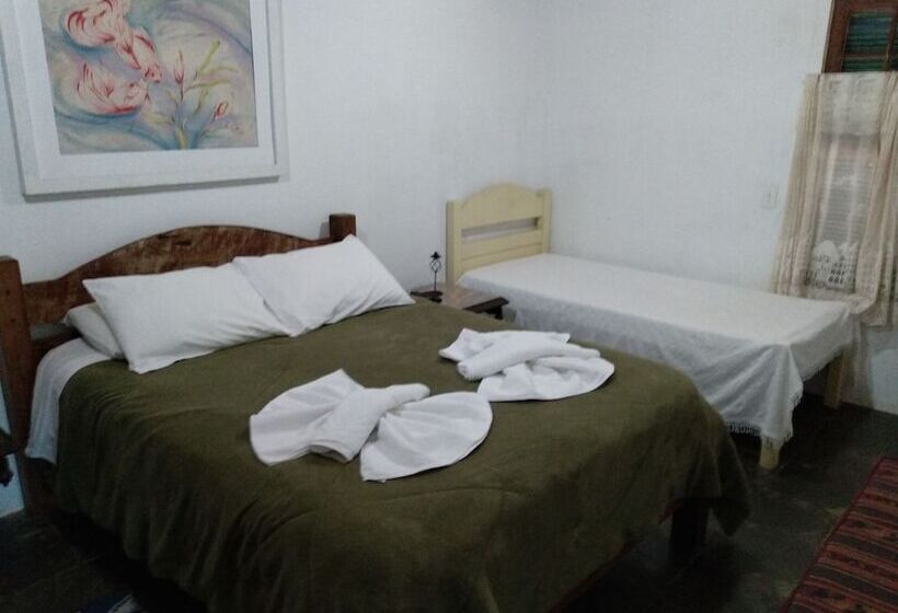 ホテル Chalés Luar Da Serra