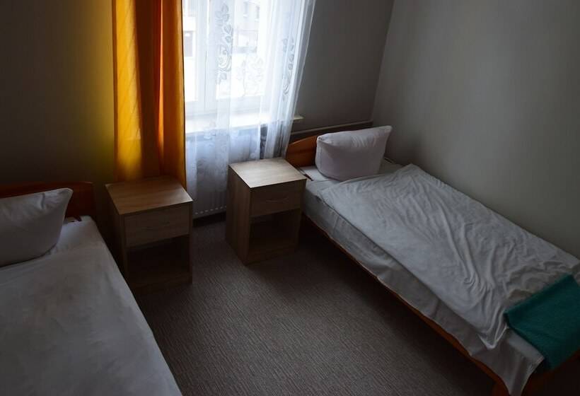 ホテル Cul Osw Swinoujscie