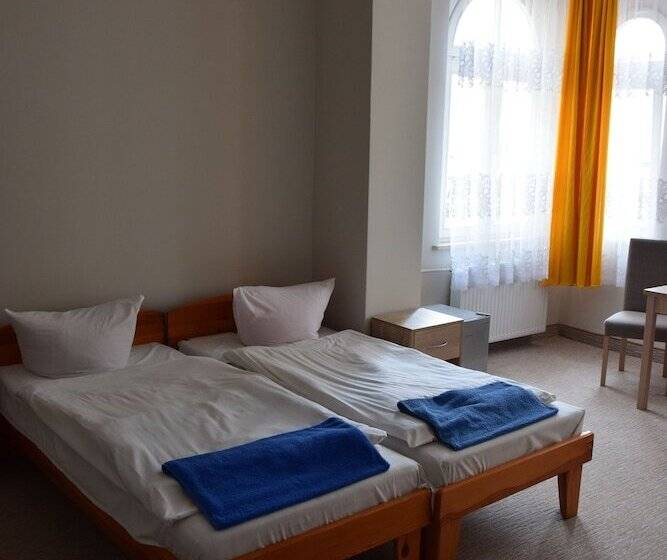 ホテル Cul Osw Swinoujscie