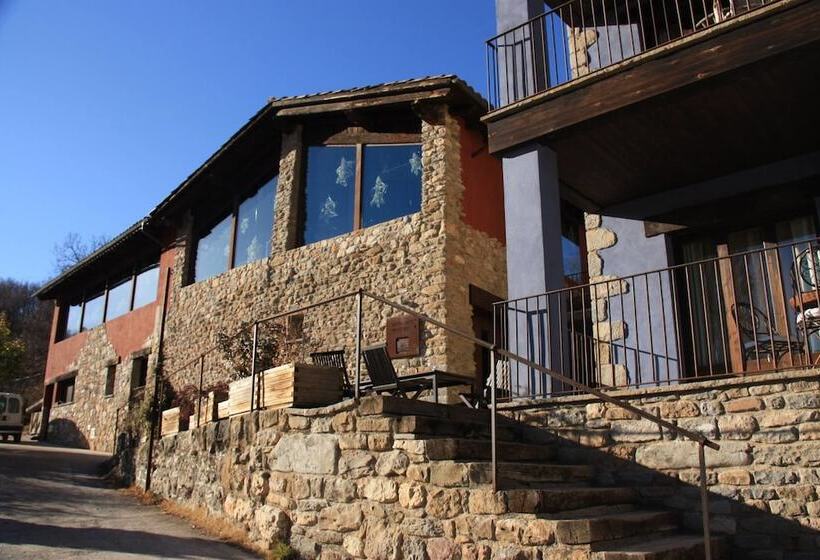 בית מלון כפרי El Monegal