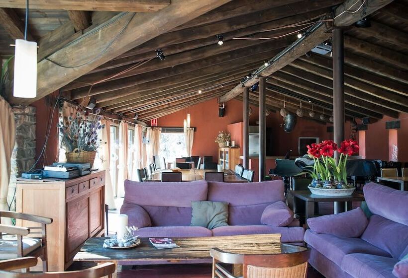 בית מלון כפרי El Monegal