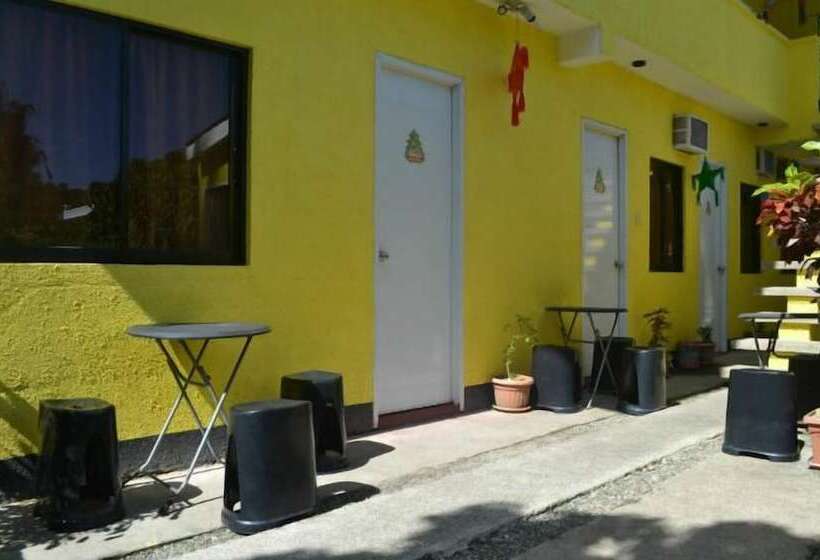 هتل Ellen's Resort Annex