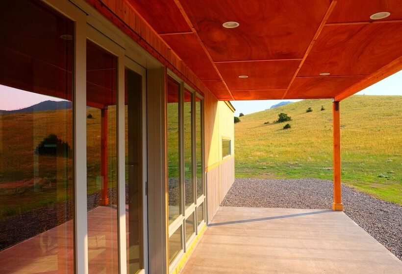 فندق Erik S Ranch