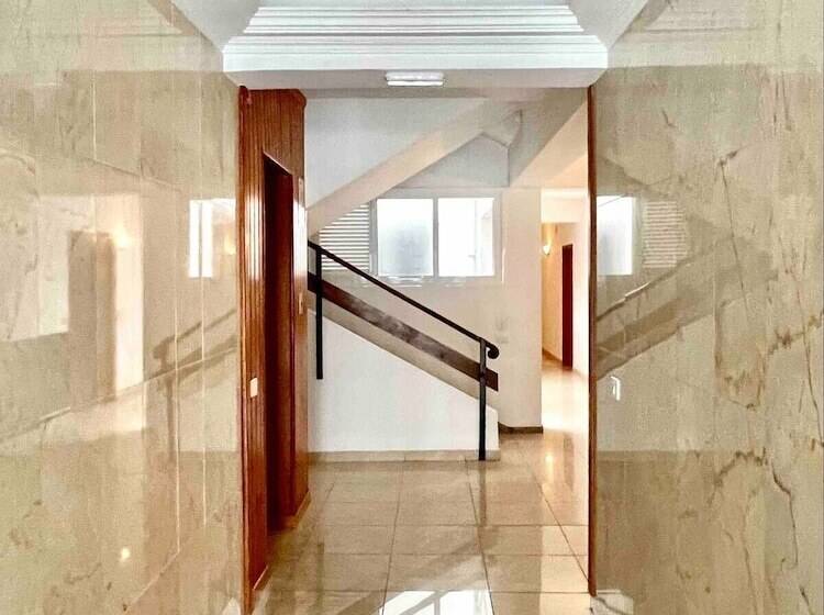 בית מלון כפרי Estudio Gavota