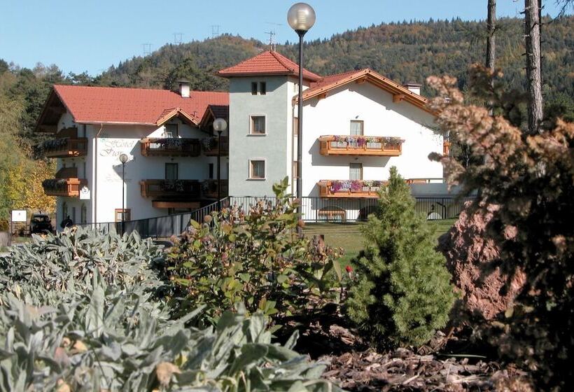 فندق Fior Di Bosco