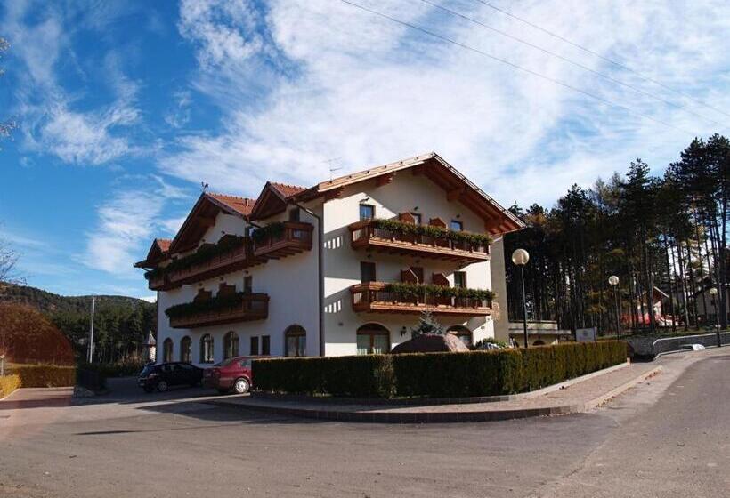 فندق Fior Di Bosco