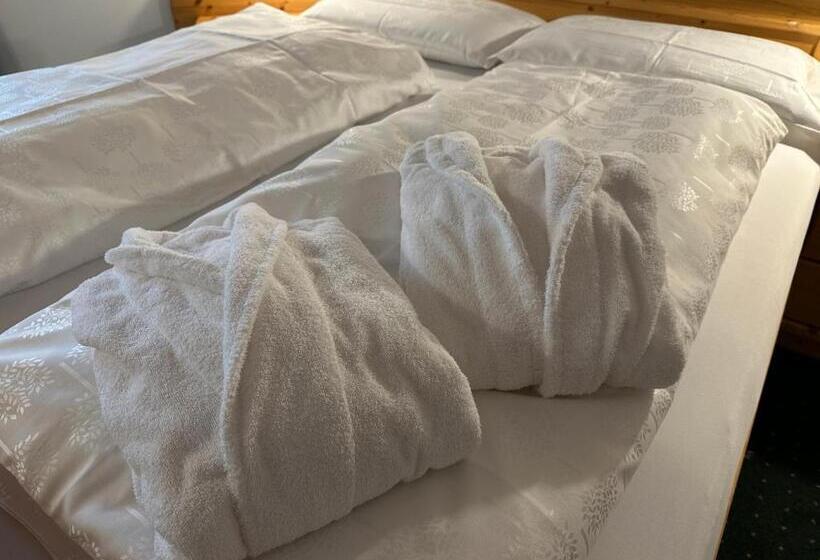 فندق Fior Di Bosco