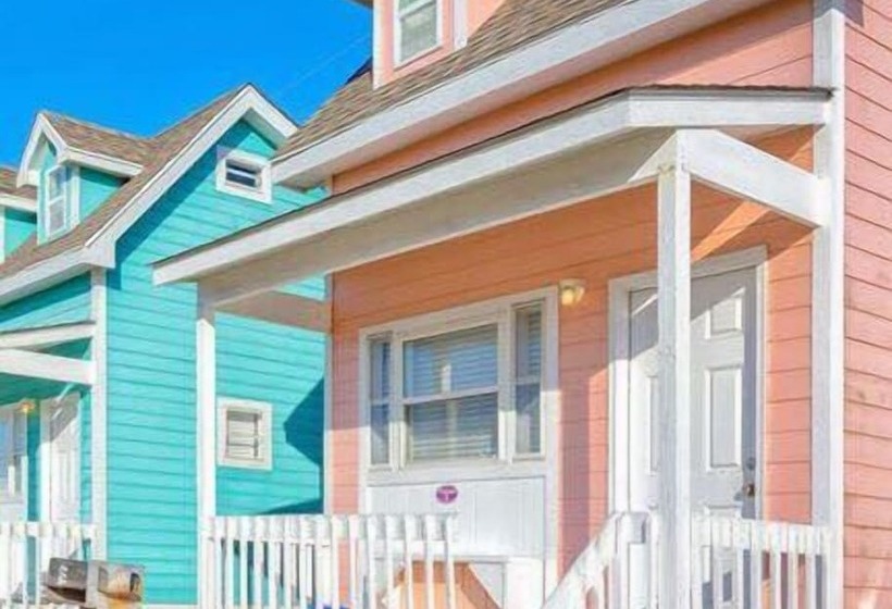 Отель Hatteras Sands Camping Resort