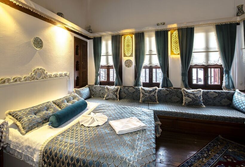 فندق Havuzlu Asmazlar Konagi