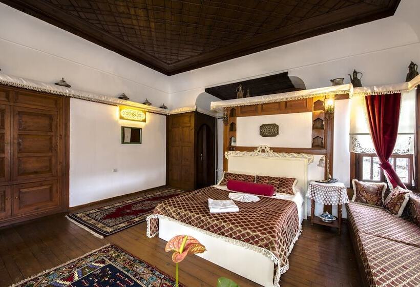 فندق Havuzlu Asmazlar Konagi