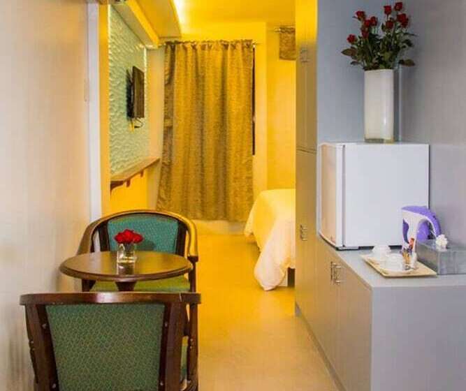 Hotel Koko's Place Diniwid