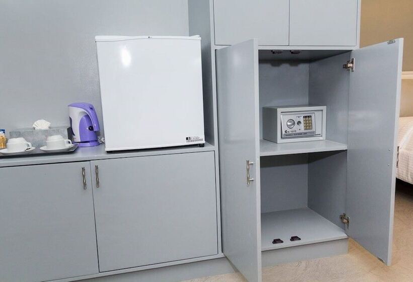 Hotel Koko's Place Diniwid