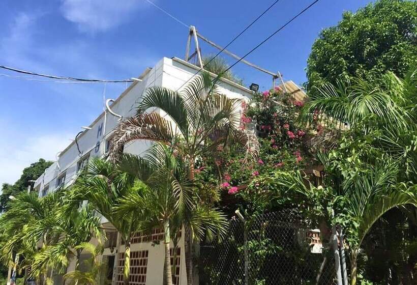 בית מלון כפרי Las Palmas