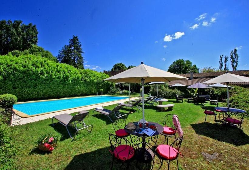 هتل Maison Des Peyrat