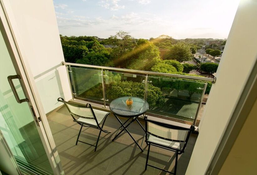 בית מלון כפרי Mayales Plaza