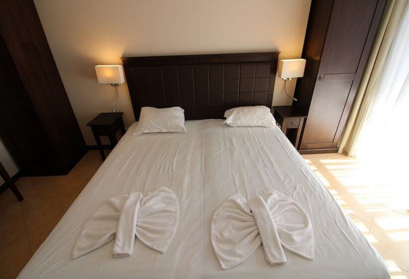 בית מלון כפרי Menada Apartments In Royal Beach Resort