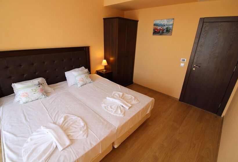 בית מלון כפרי Menada Apartments In Royal Beach Resort