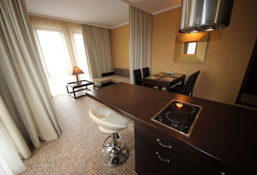 בית מלון כפרי Menada Apartments In Royal Beach Resort