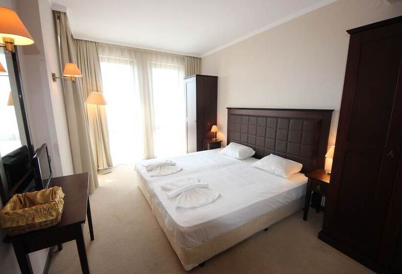 בית מלון כפרי Menada Apartments In Royal Beach Resort