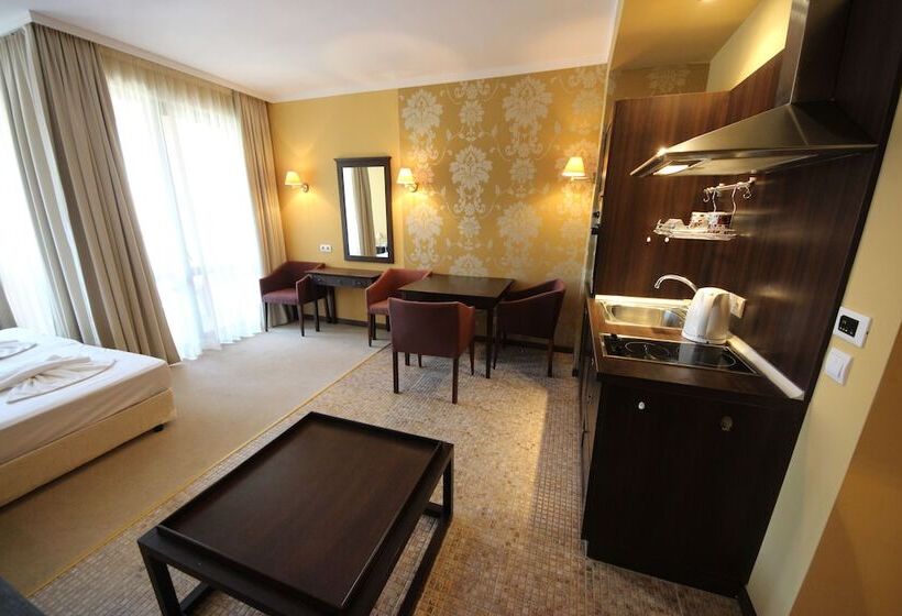 בית מלון כפרי Menada Apartments In Royal Beach Resort