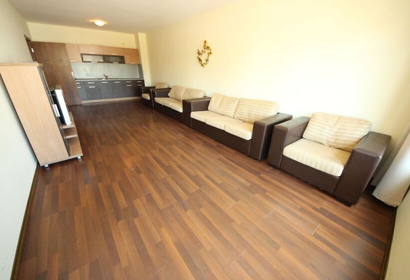 בית מלון כפרי Menada Villa Bonita Apartments