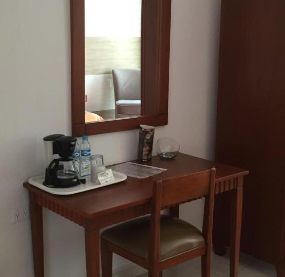 فندق Meson De La Rivera