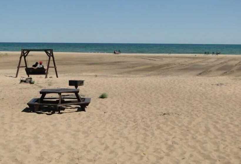 ホテル Oscoda Lakeside