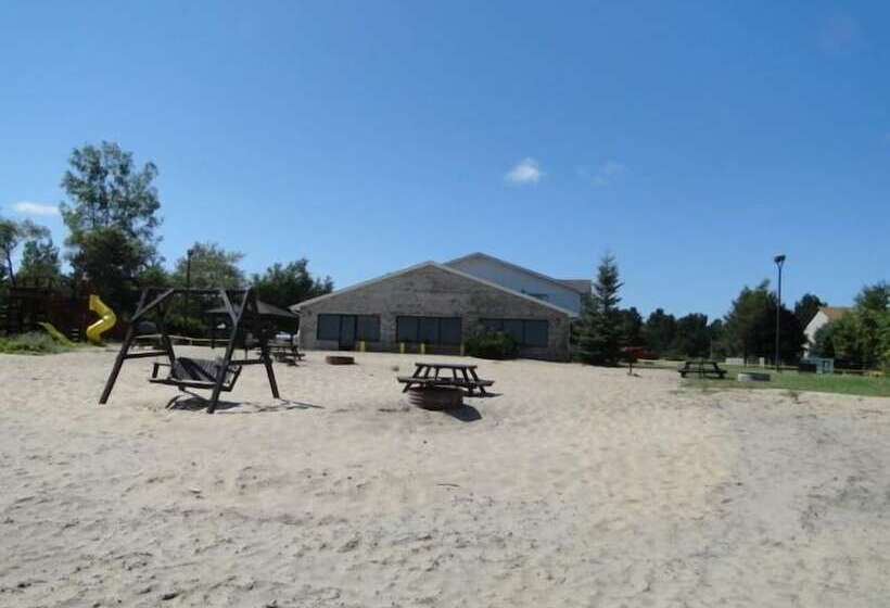 호텔 Oscoda Lakeside