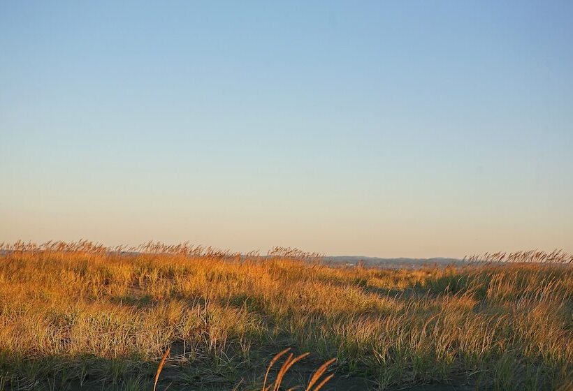 فندق Outlook Condos At Oyhut Bay Resort